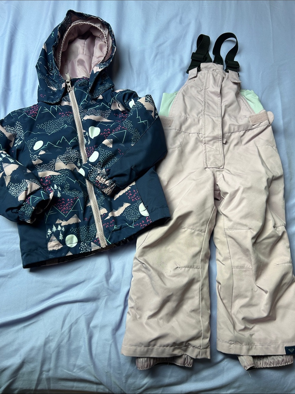 Girls Roxy Winter Jacket & Light Pink Snow Bibs